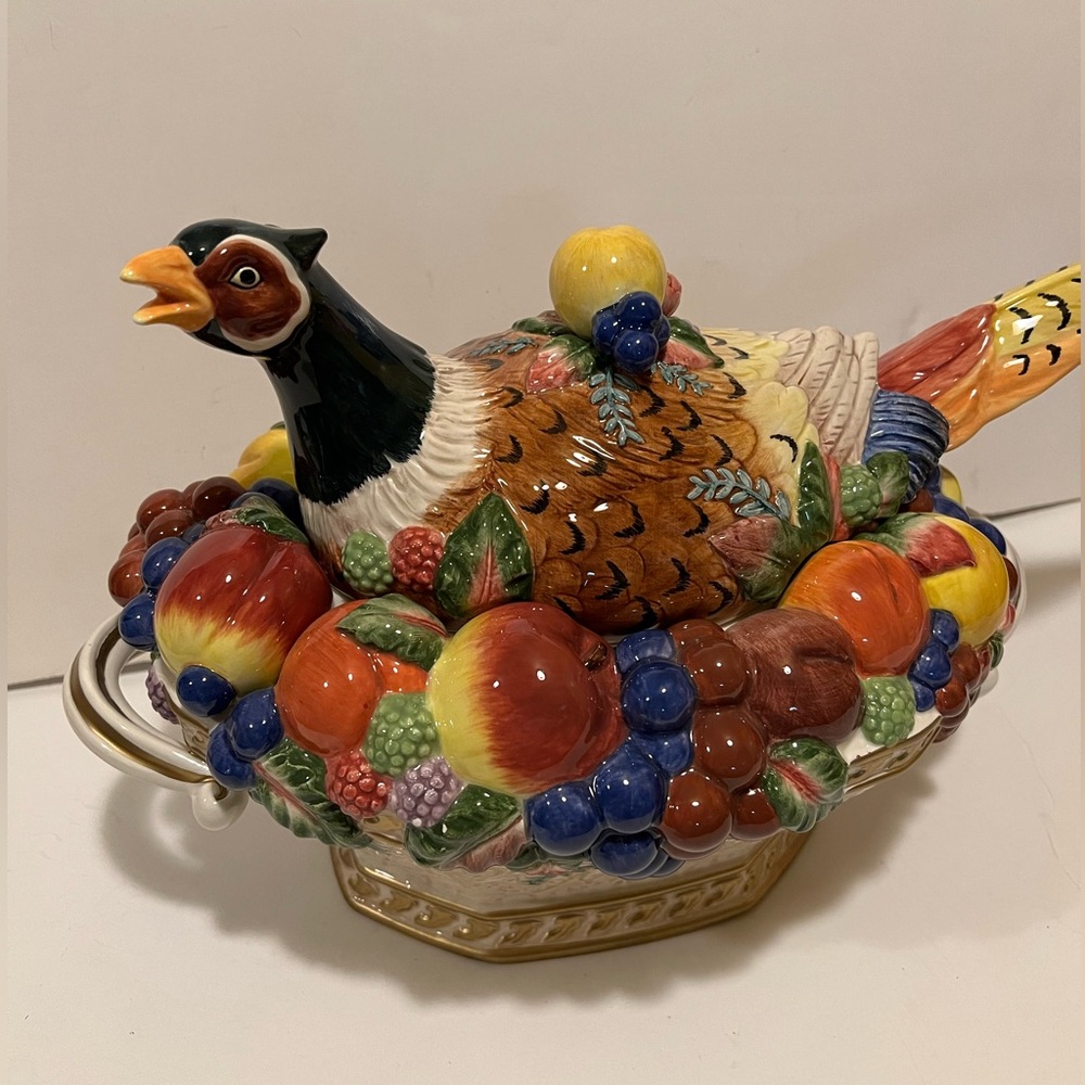 NWOT FITZ & FLOYD VENEZIA AUTUMN BOUNTY PHEASANT TUREEN & LADLE.